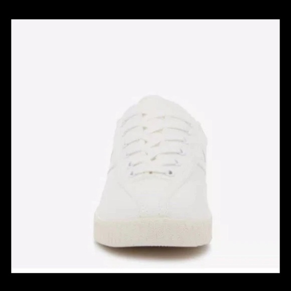 Tretorn Off-White Canvas Sneakers Women’s Size 11 - Picture 9 of 14